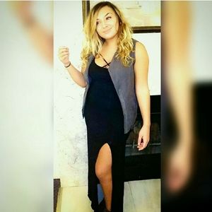 Meet your Posher, Alicia